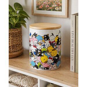 Hello Kitty & Friends Ceramic Cookie Jar Canister and Lid Collectible Sanrio New